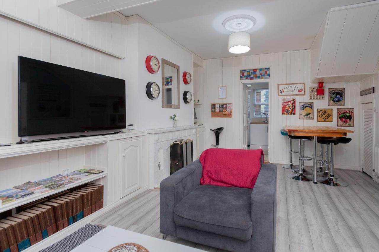 Villa Windsor House à Derry Extérieur photo